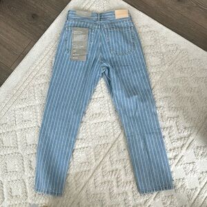 Everlane The ’90s Cheeky® Jean
